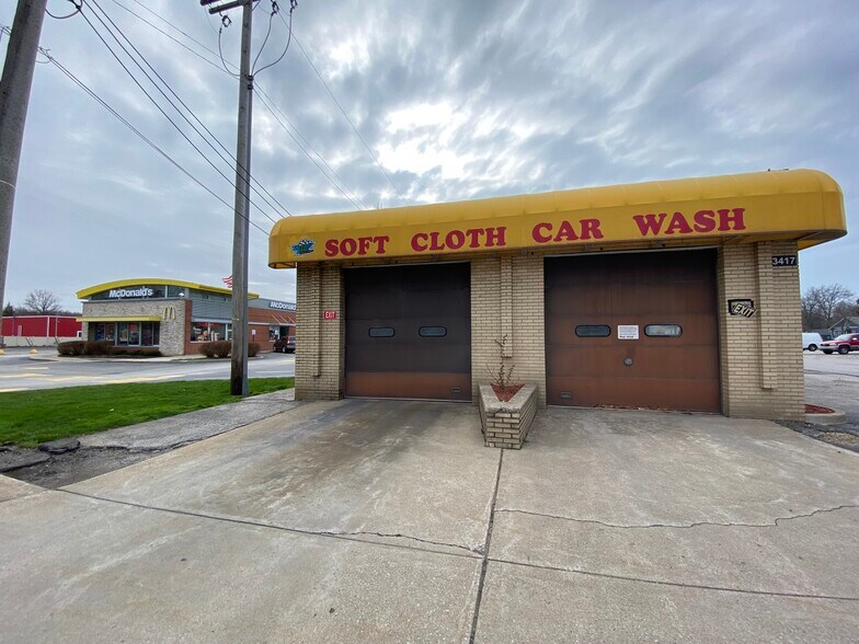More Photos Of 3417 Franklin St, Michigan City Carwash For Sale