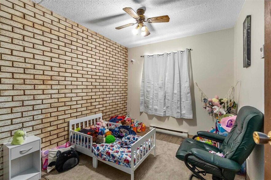 More Photos Of 269 Goulais Av, Sault Ste. Marie Apartments For Sale