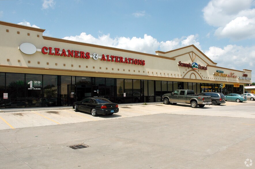 Primary Photo Of 8530 S Braeswood Blvd, Houston Freestanding For Lease