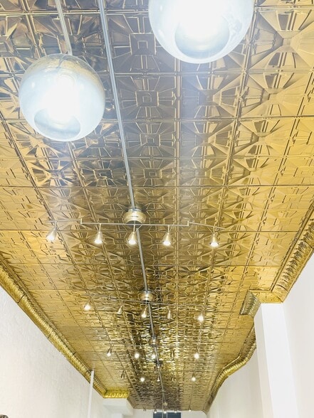 More Photos Of 192 Orchard St, New York Apartments For Lease