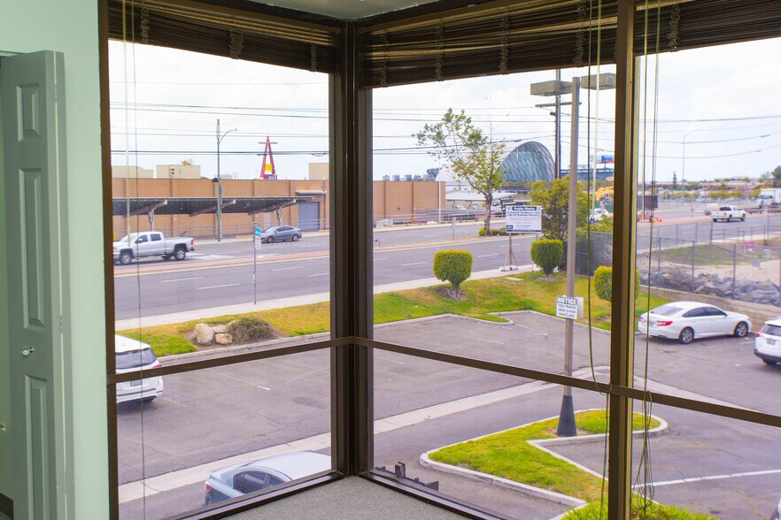 More Photos Of 1855 W Katella Ave, Orange Office Residential For Lease