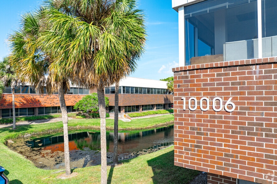 More Photos Of 10014 N Dale Mabry Hwy, Tampa Unknown For Lease