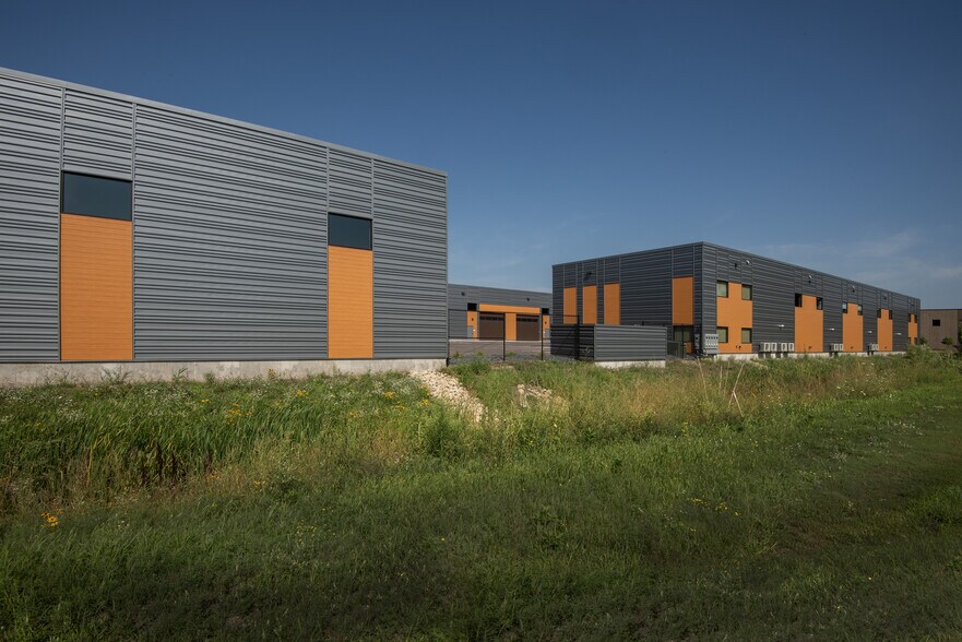 More Photos Of 13025 Fenway Blvd N, Hugo Warehouse For Sale