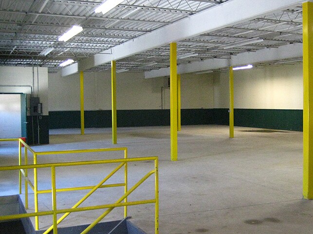 More Photos Of 140 School St, Tonawanda Industrial For Sale