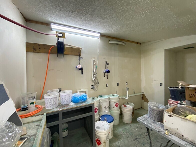 1201 E Main St, Flippin, AR 72634 Specialty For Sale