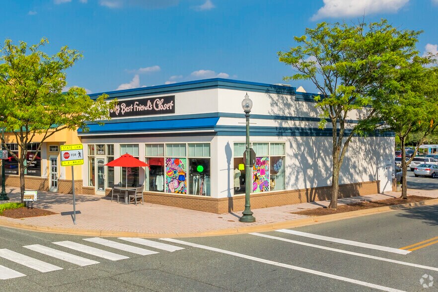 More Photos Of 9700-9761 Traville Gateway Dr, Rockville Unknown For Lease