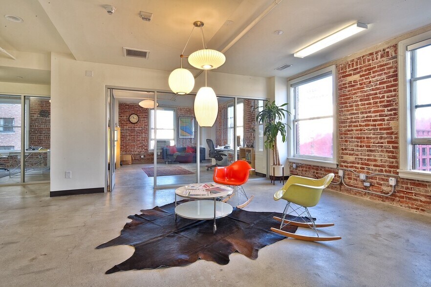 More Photos Of 1680 N Vine St, Hollywood Loft Creative Space For Lease
