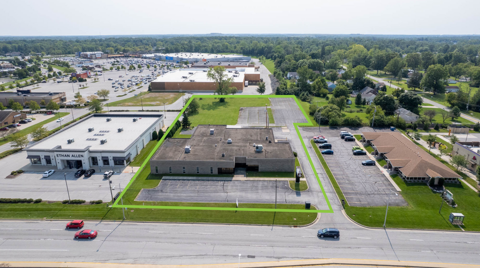 Primary Photo Of 4809 Illinois Rd, Fort Wayne General Retail For Lease