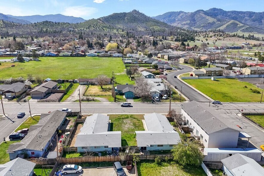 More Photos Of , Yreka Unknown For Sale