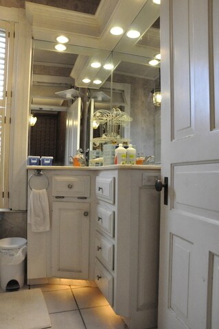 More Photos Of 208 N Park St, Streator Storefront Retail Residential For Sale