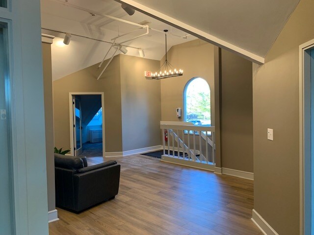 More Photos Of 10 S Main St, Topsfield Unknown For Lease