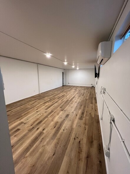 More Photos Of 735 Stocker Rd, Big Bear Lake Storefront Retail Office For Lease