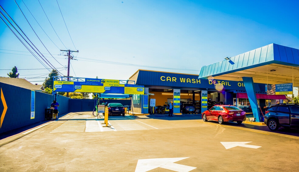 More Photos Of 21011 Pioneer Blvd, Lakewood Carwash For Sale