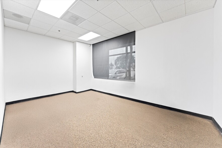 More Photos Of 7433-7439 Lampson Ave, Garden Grove Warehouse For Sale