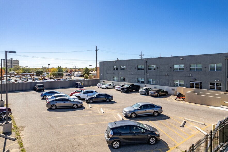 More Photos Of 2101 Avenue Q, Lubbock Apartments For Lease