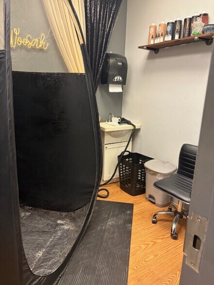 More Photos Of 432 Prospect Ave, North Fond Du Lac Freestanding For Sale