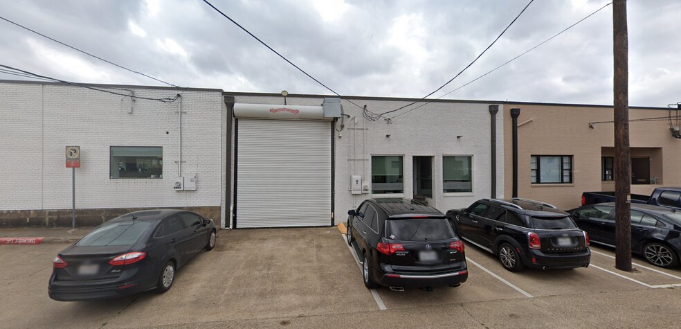 Primary Photo Of 2007-2009 Farrington St, Dallas Distribution For Sale