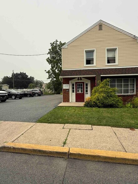 More Photos Of 1737 Schoenersville Rd, Bethlehem Multifamily For Sale