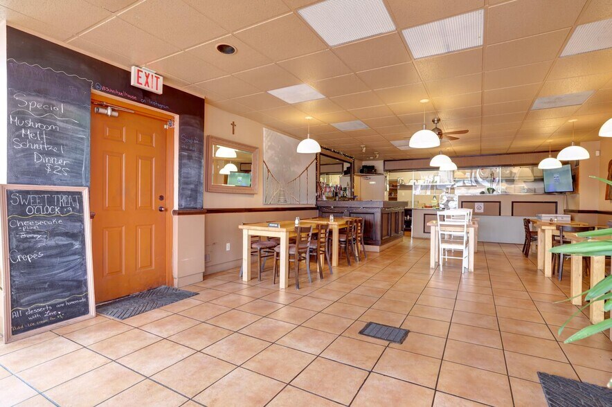 More Photos Of 448 Browns Line, Toronto Restaurant For Sale