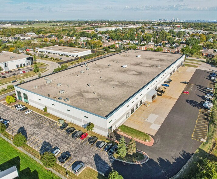 More Photos Of 5150 International Dr, Cudahy Manufacturing For Lease