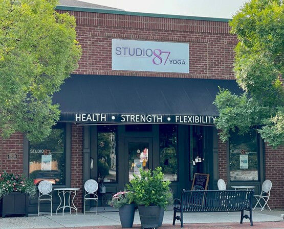 Primary Photo Of 87 S Peachtree St, Norcross Storefront For Lease
