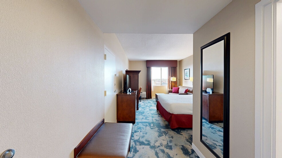 More Photos Of 6617 Ritchie Hwy, Glen Burnie Hotel For Sale