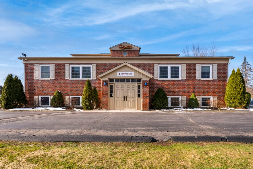 Primary Photo Of 10570-10574 Ravenna Rd, Twinsburg Office For Lease