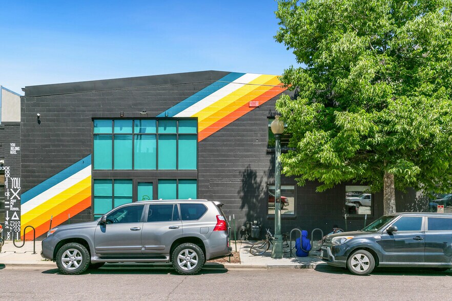 More Photos Of 2245 Curtis St, Denver Loft Creative Space For Lease