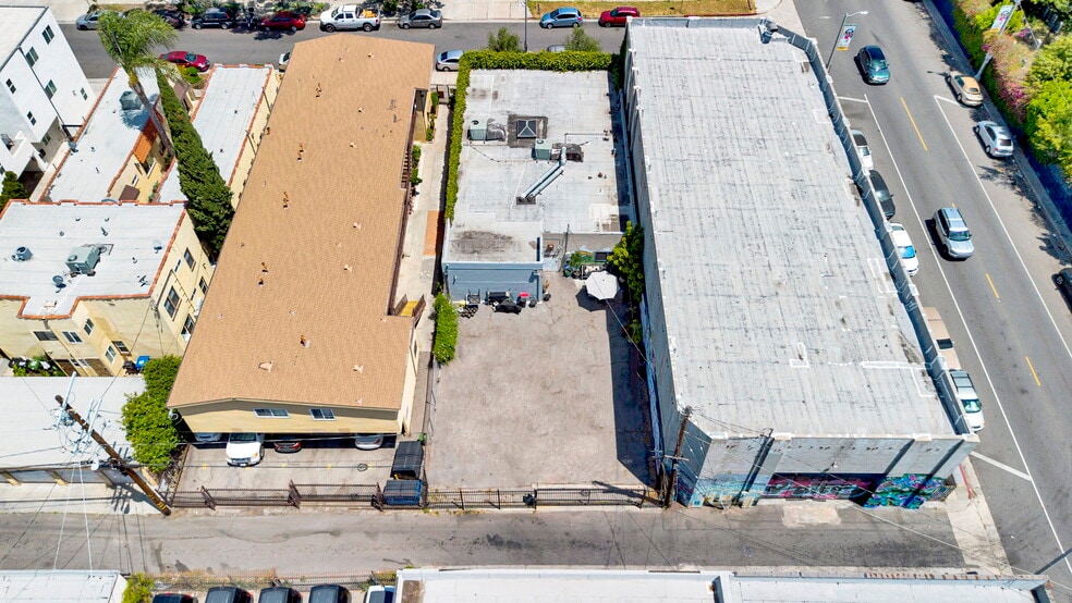 More Photos Of 5908 Barton Ave, Los Angeles Loft Creative Space For Sale