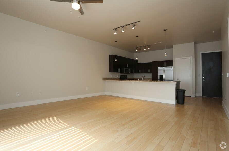 More Photos Of 4123 Cedar Springs Rd, Dallas Apartments For Lease