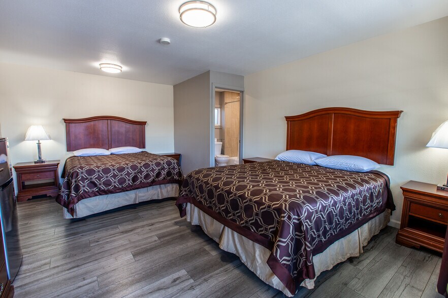 More Photos Of 1152 Main St, Springfield Hotel For Sale