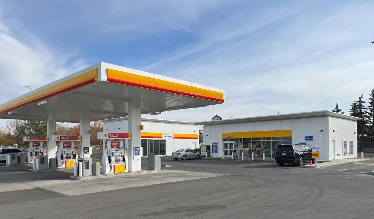 More Photos Of 4400 4th Ave, Regina Storefront For Lease