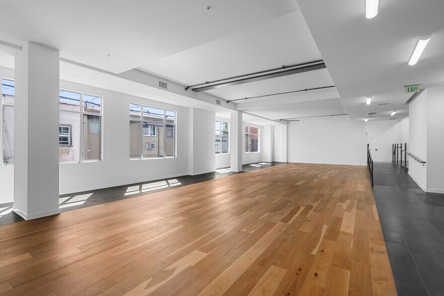 More Photos Of 920 N Fairfax Ave, West Hollywood Loft Creative Space For Sale