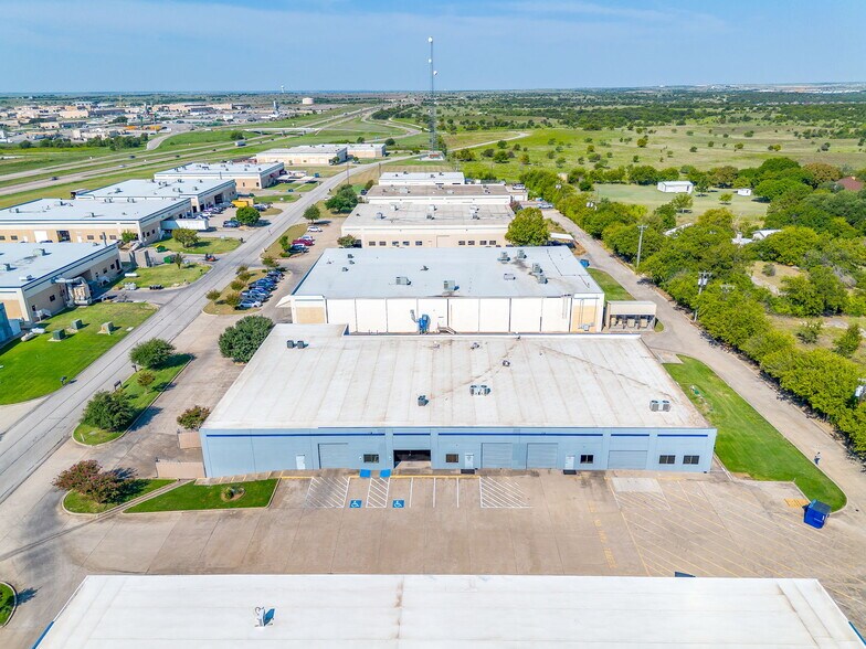More Photos Of 6715 Corporation Pky, Fort Worth Unknown For Lease
