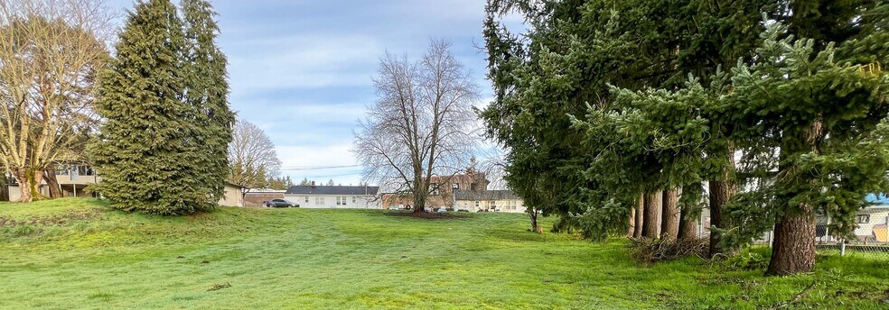 More Photos Of 10327-10337 NE Fourth Plain Blvd, Vancouver Apartments For Sale