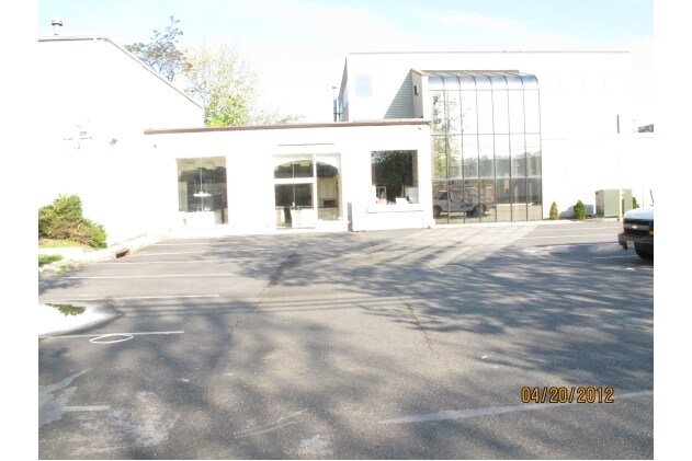 More Photos Of 250 S Van Brunt St, Englewood Manufacturing For Lease