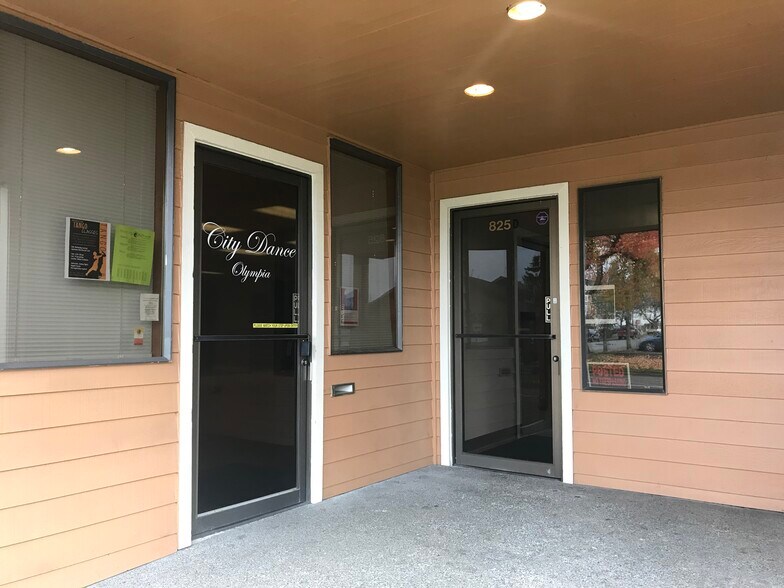 More Photos Of 825 Legion Way SE, Olympia Office For Lease
