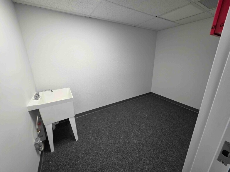 More Photos Of 865 Oviedo Blvd, Oviedo Medical For Lease