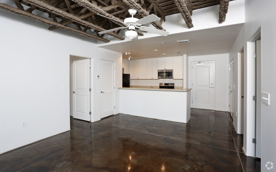 More Photos Of 433 W New England Ave, Winter Park Apartments For Lease