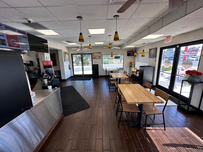 More Photos Of 5312 Hazel Ave, Fair Oaks Restaurant For Sale