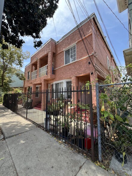 Primary Photo Of 1943 Estrella Ave, Los Angeles Multifamily For Sale