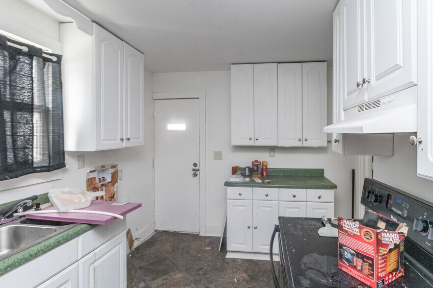 More Photos Of 1806 Meharry Blvd, Nashville Apartments For Sale