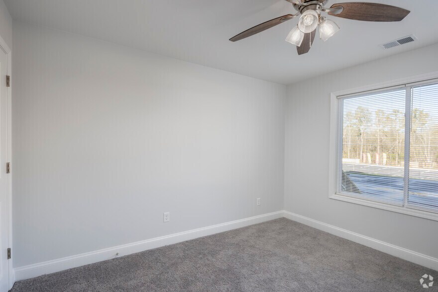 More Photos Of 1659 Legrand Rd, Columbia Apartments For Sale