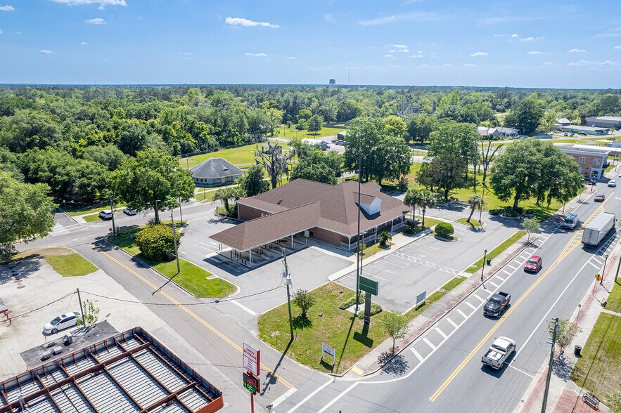 More Photos Of 300 W Main St, Lake Butler Storefront Retail Office For Sale