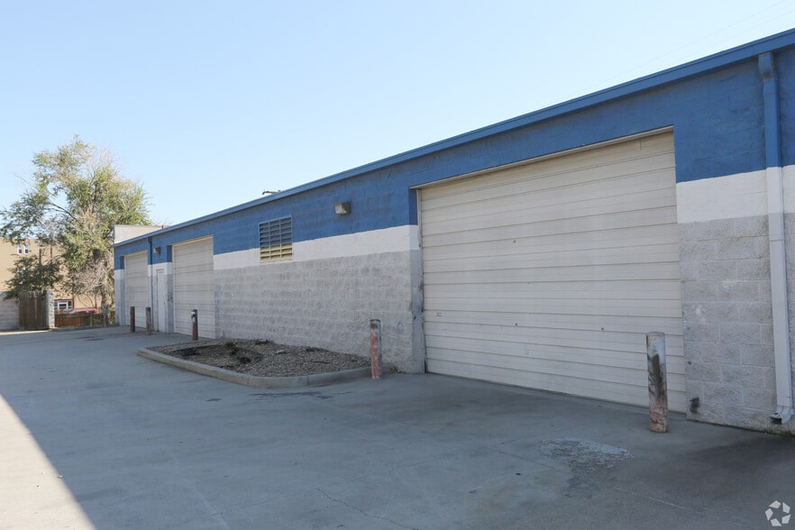 More Photos Of 11607 E Colfax Ave, Aurora Auto Repair For Lease