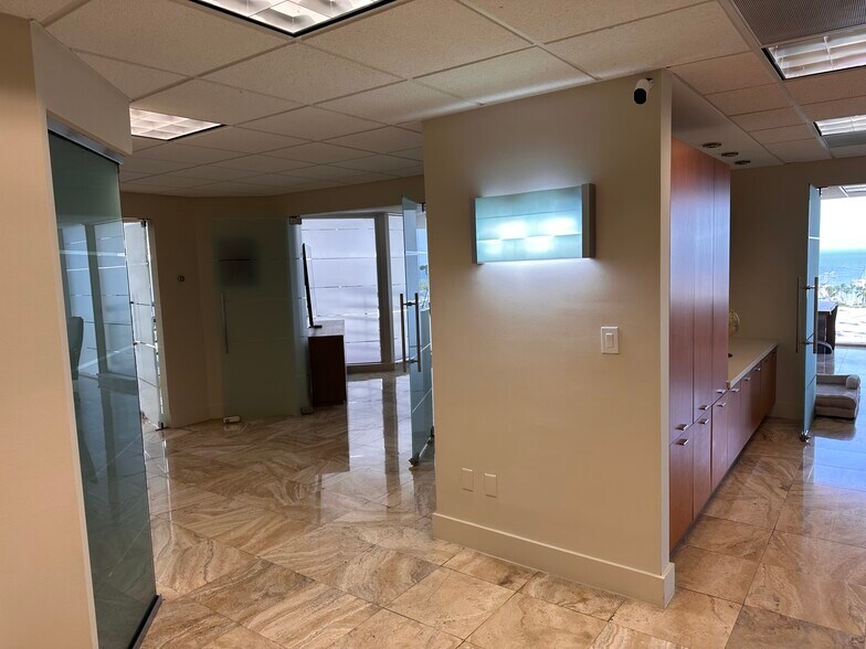 More Photos Of 2665 S Bayshore Dr, Coconut Grove Office For Sale