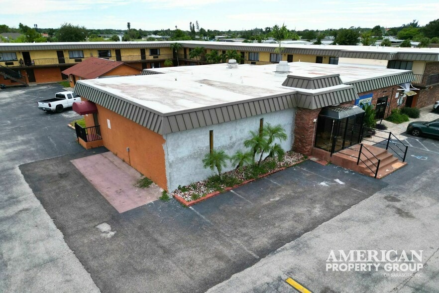 More Photos Of 14000 Tamiami Trl, North Port Hotel For Sale
