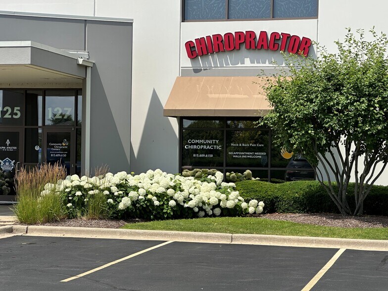 Primary Photo Of 127 Capista Dr, Shorewood Office For Sale