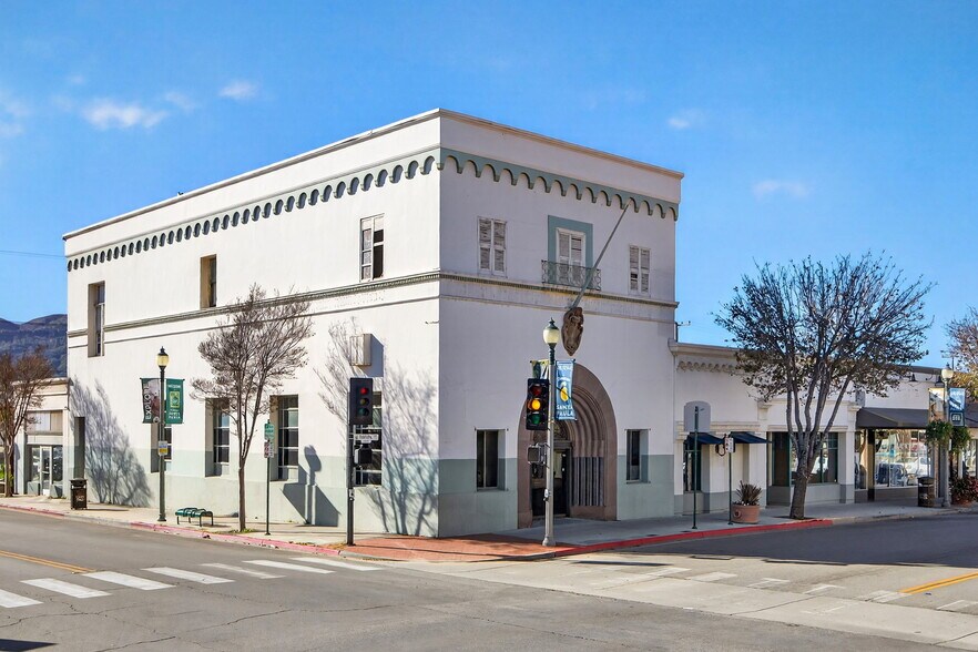 More Photos Of 948 E Main St, Santa Paula Bank For Sale