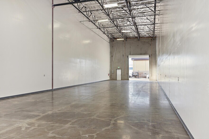 More Photos Of 164 Camino Oruga, Napa Warehouse For Lease